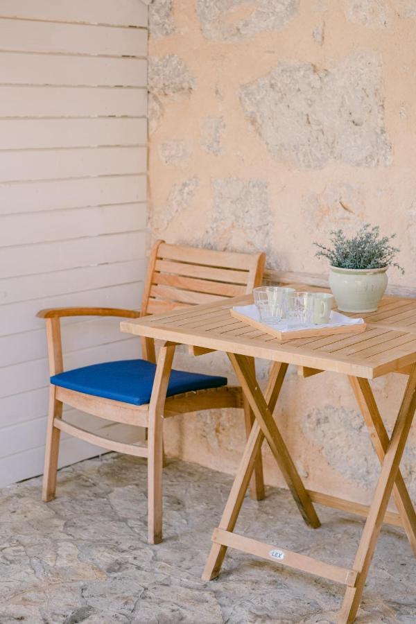 Romantic Stone House Double Room Kornic Ngoại thất bức ảnh